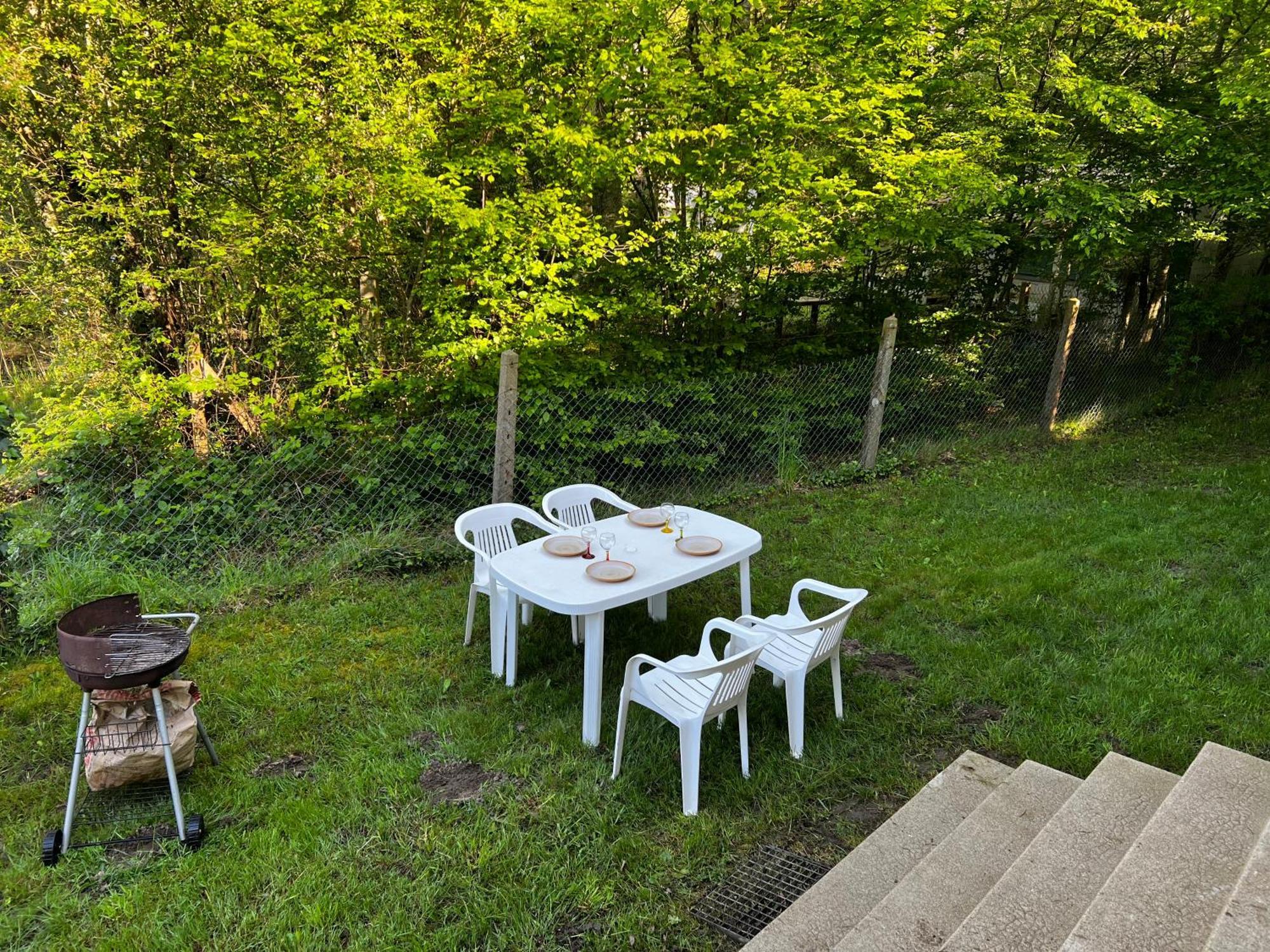 Chalet Au Bord De L'Etang 4 Pers Les Boulmiers Bagian luar foto